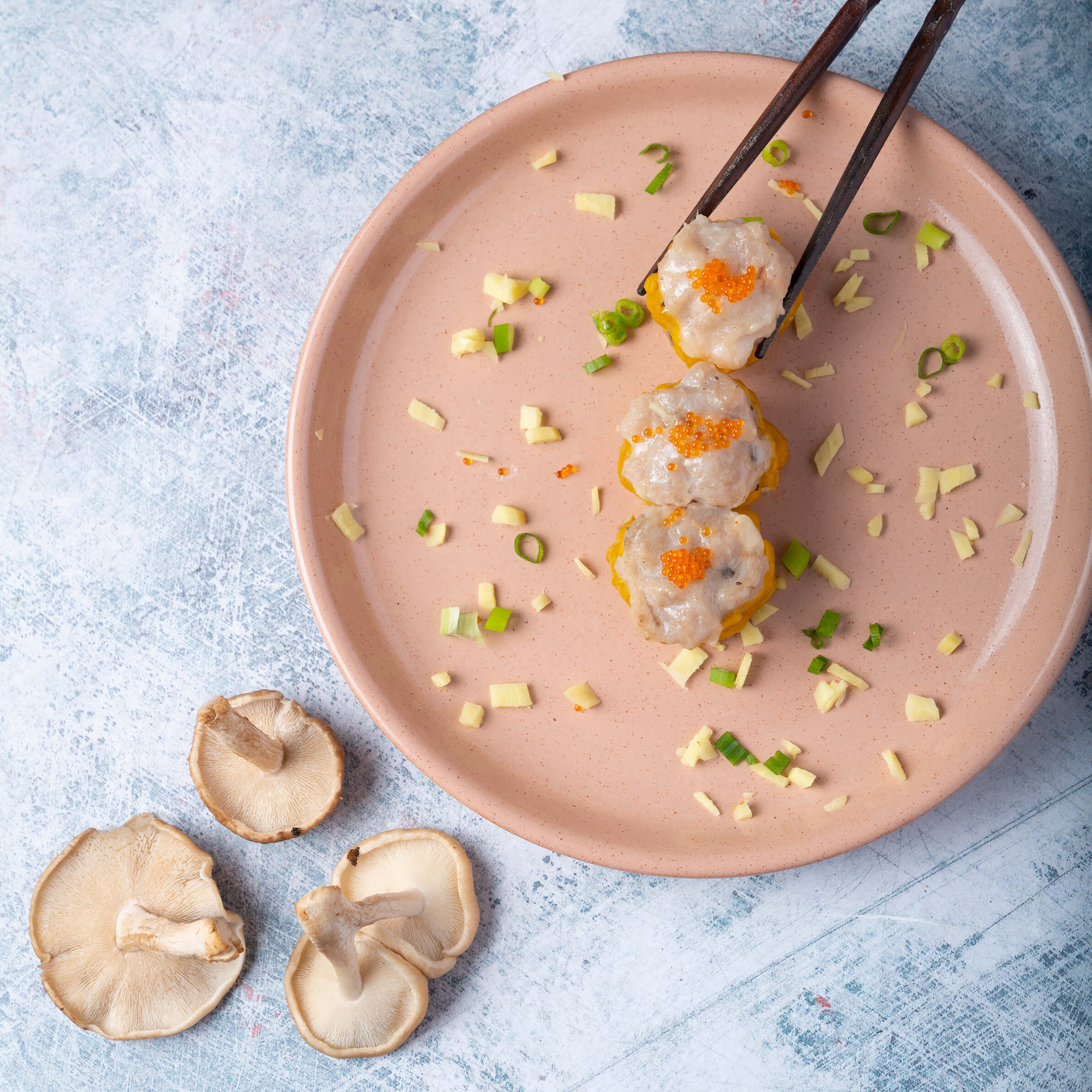 Pork and Prawn Shui Mai (4 Pieces) 猪肉鲜虾烧卖